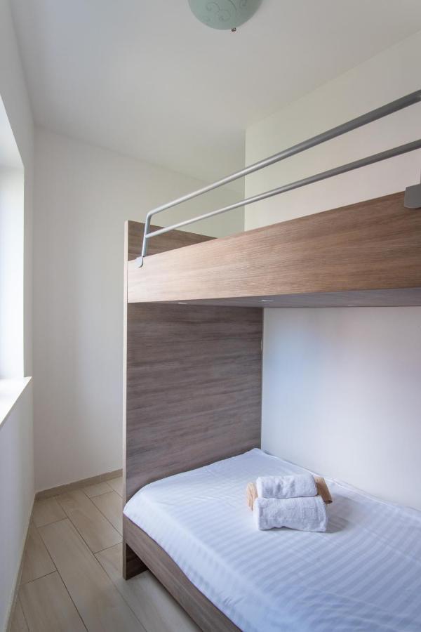 Novalja West Residence Extérieur photo