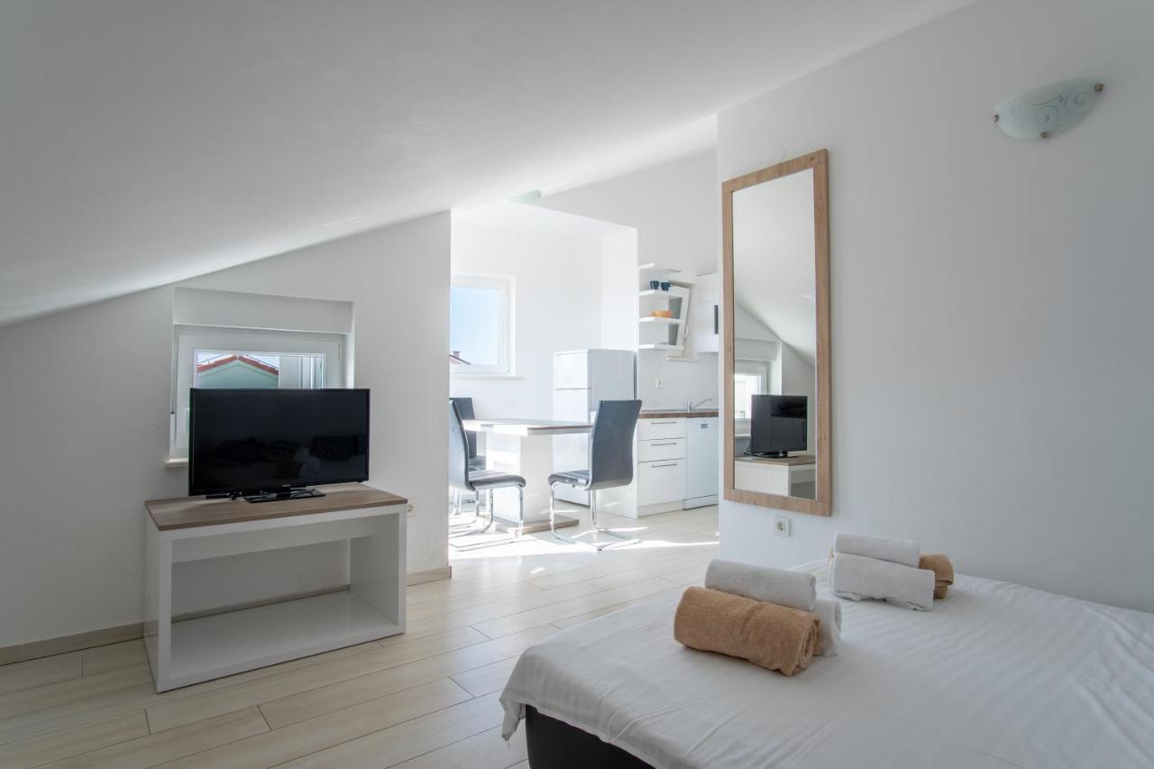 Novalja West Residence Extérieur photo