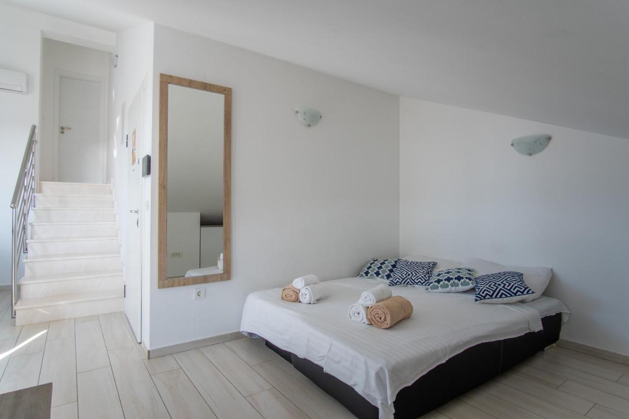 Novalja West Residence Extérieur photo